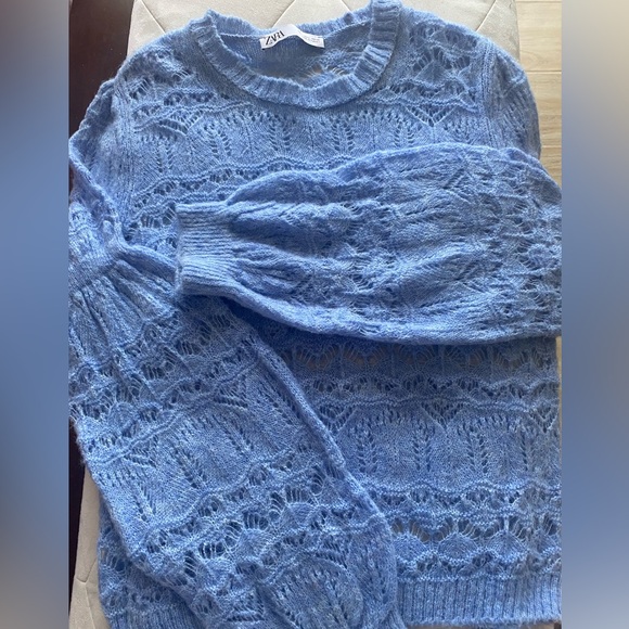 Zara Baby Blue Balloon Sleeve Knit - Picture 3 of 4